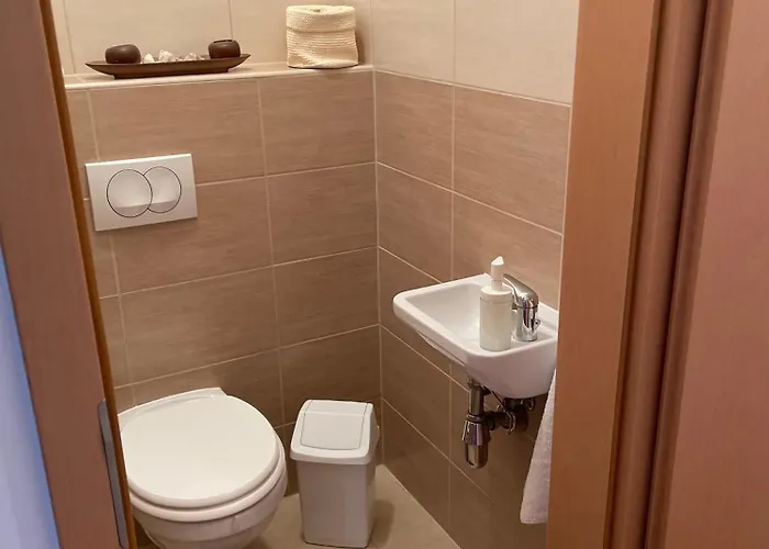 Danube Terrace With 2 Bedroom And Private Parking Budapest
