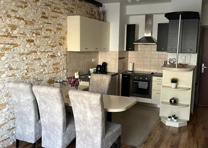 Danube Terrace With 2 Bedroom And Private Parking * Budapest