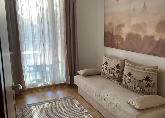 Danube Terrace With 2 Bedroom And Private Parking Apartament
